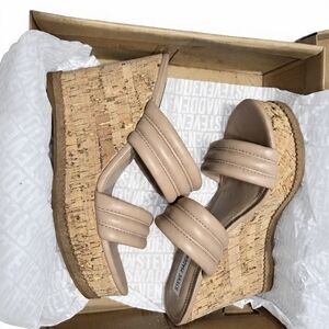 Steve Madden Women's Tan Wedge Sandals
